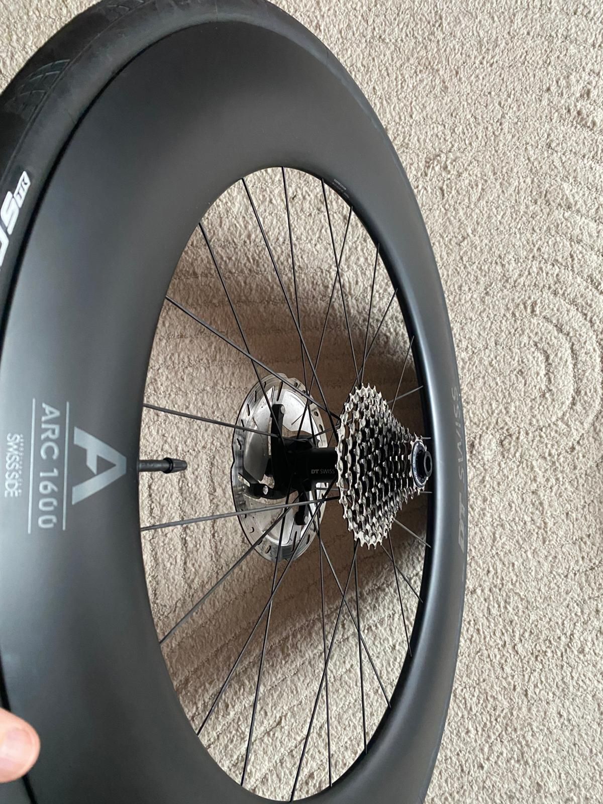 DT SWISS ARC 1600 (2025年最新モデル)カーボンホイール DT SWISS ARC 1600 (2025年最新モデル)カーボンホイール
