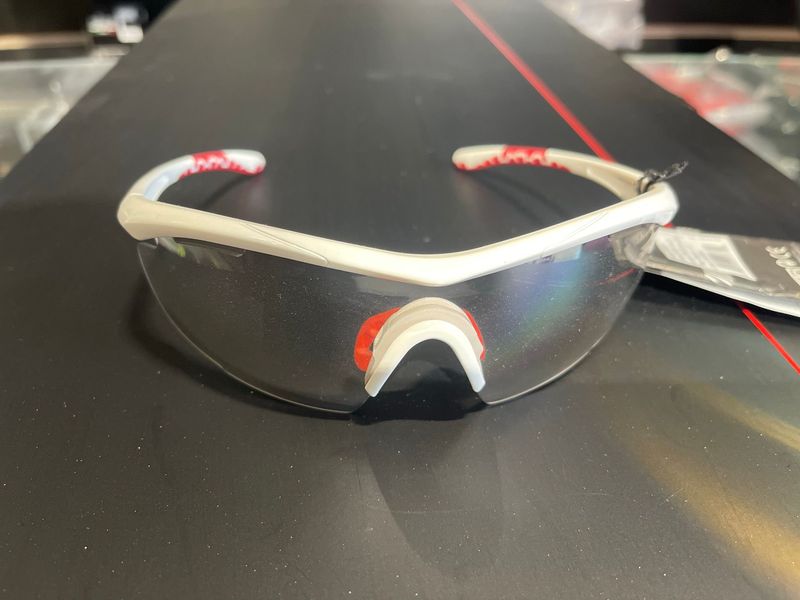 Tweedehands RPJ Occhiali da sole ciclismo Jareth Bianco/Rosso Fotocromatico Cycling Accessories