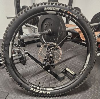 Used Sunringle Duroc SD37 Pro DH 29" Laufradsatz Downhill/Enduro/MTB 2025 bike — image 2 of 8