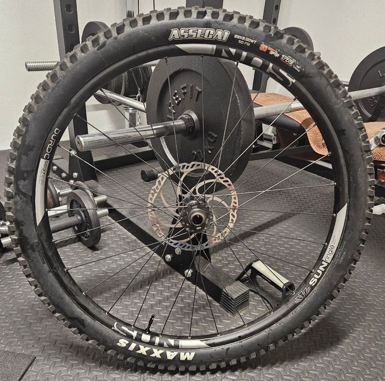 Used Sunringle Duroc SD37 Pro DH 29" Laufradsatz Downhill/Enduro/MTB 2025 bike — image 2 of 8
