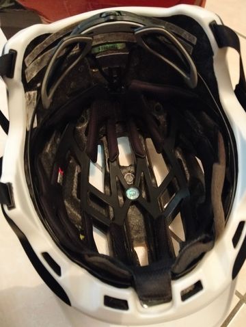 Used Bell sixter fasthouse 2025 bike — image 5 of 5