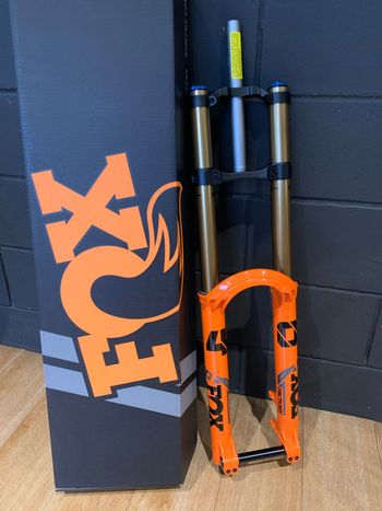 Fox, Forcella 40 Factory Grip X2 29 Orange