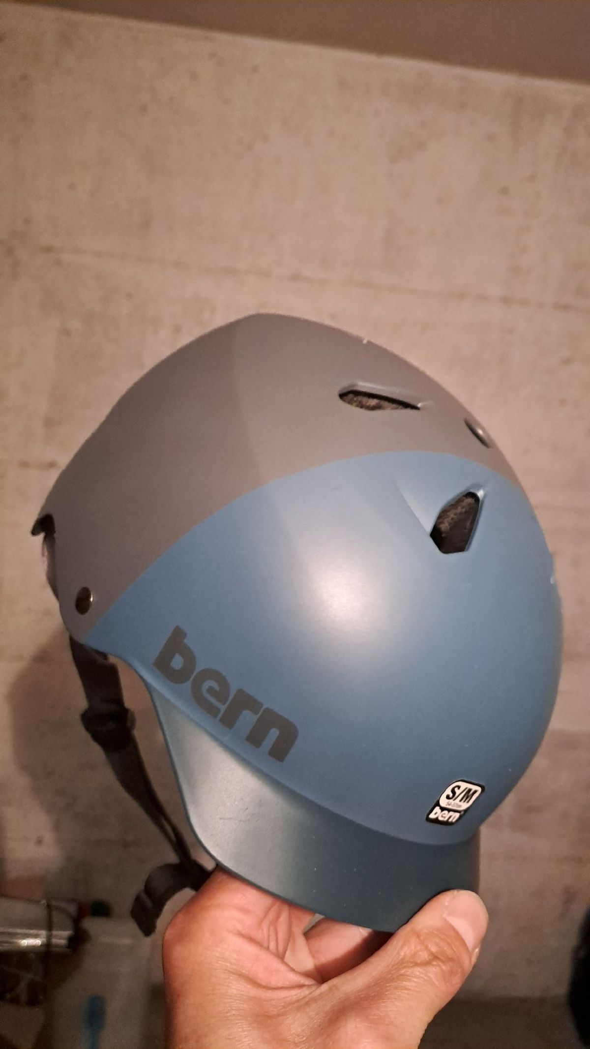 lazer autofit helmet WASP Met Estro MIPS Helmet Size:61- 7 3/8