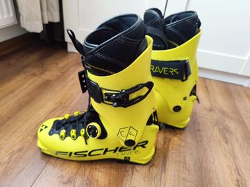 Použité Fischer Travers Touring Boot 2023 Skiing & Skitouring