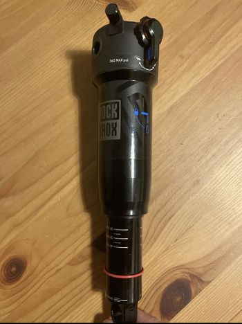 Used RockShox Deluxe Select+ 205x62.5 Trunnion 2025 bike — image 3 of 6