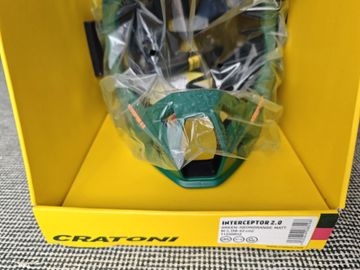 Used cratoni Interceptor 2.0 Fullface Helmet 2024 bike — image 4 of 8
