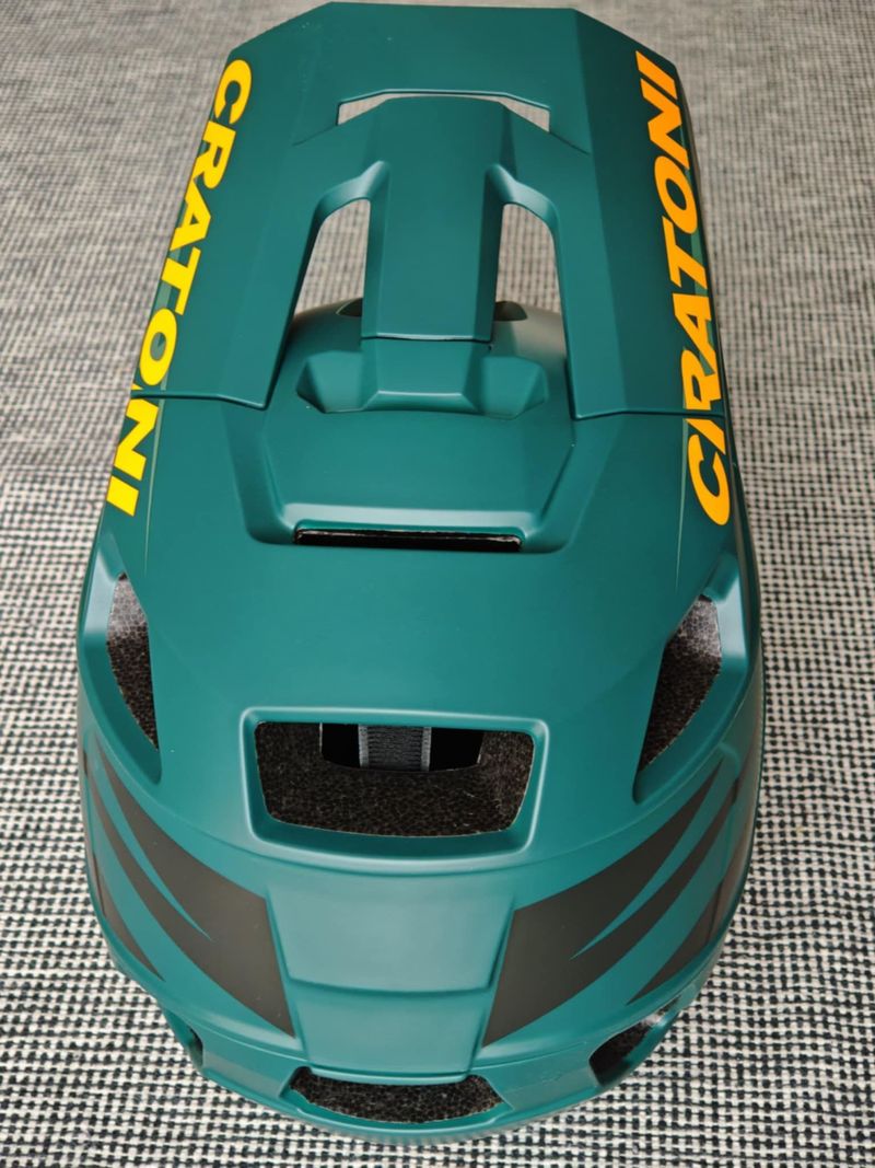 Used cratoni Interceptor 2.0 Fullface Helmet 2024 bike — image 3 of 8