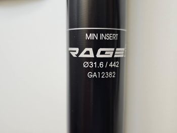 Used Kind Shock RAGE-i Telescopic Dropper bike — image 2 of 5