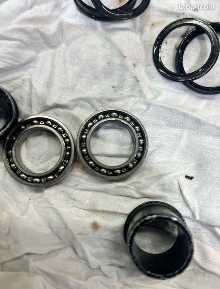 Used E*Thirteen LG1 EN Race 27.5" Boost bike — image 2 of 2