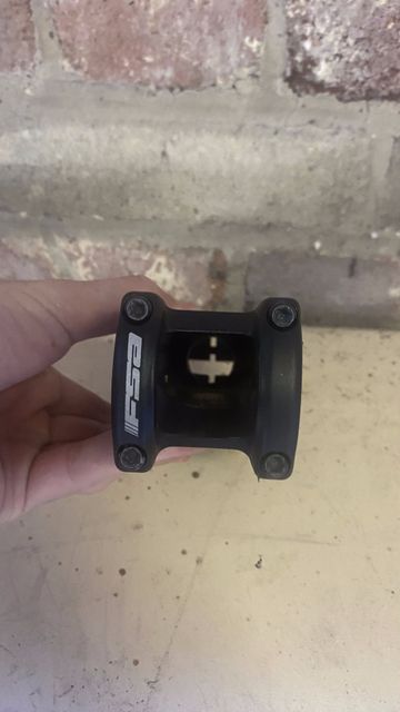 Used Fsa SMR Stem 10mm -6°0 bike — image 2 of 5