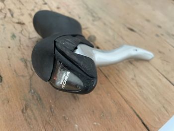 Used Shimano Sora Brems-/Schalthebel ST 3400 links bike — image 1 of 8