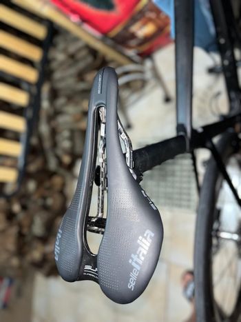 Used Selle Italia SUPERFLOW 2026 bike — image 1 of 3