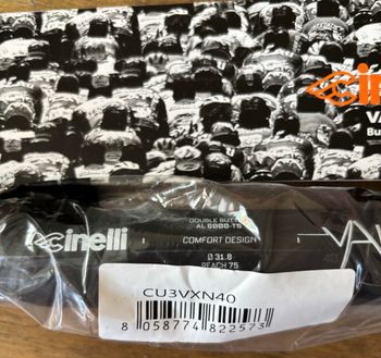 Used Cinelli Cintre 2025 bike — image 8 of 13