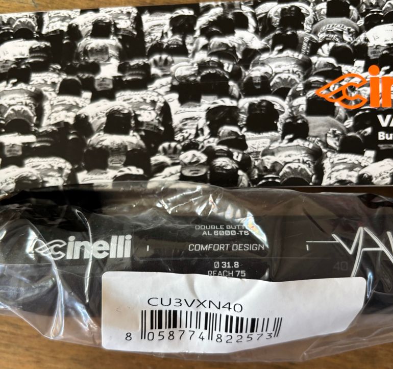 Used Cinelli Cintre 2025 bike — image 8 of 13