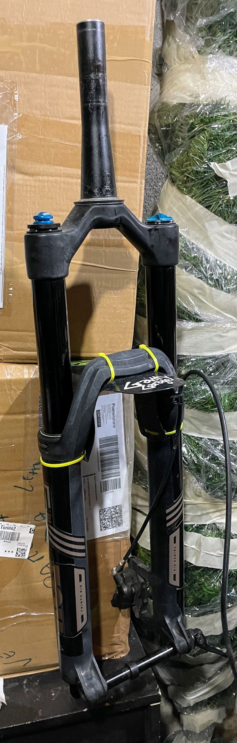 Used Fox PERFORMANCE ELITE 36 FLOAT 29 170 2019 bike — image 5 of 5