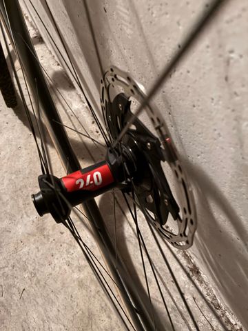 Duke CX Wheelset with DT Swiss 240 Hubs 2022 Wheels usato