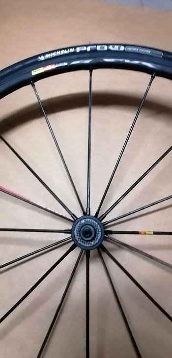 Used Mavic rsry slr 2018 bike — image 8 of 11