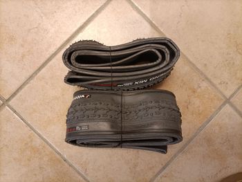 Used Vittoria Pneumatico Tubeless bike — image 6 of 7