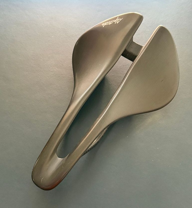 Used Alpitude Gardena Saddle 150mm bike — image 2 of 4