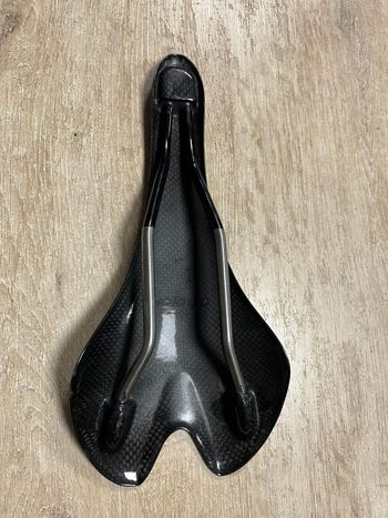 Used Prologo Sella Carbon COLNAGO 2022 bike — image 3 of 5