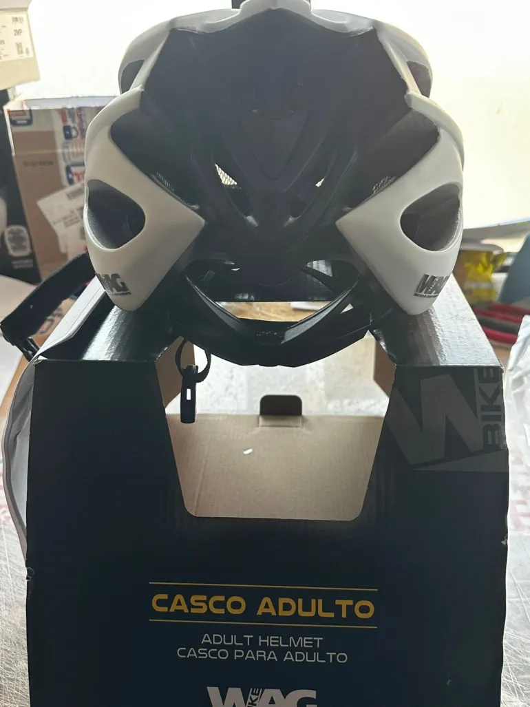 Used Wag Casco bici da corsa caschetto mtb unisex regolabile L 58-62 cm bianco nero 2024 bike — image 5 of 11