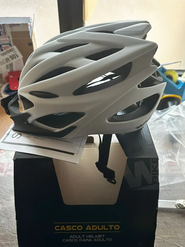 Used Wag Casco bici da corsa caschetto mtb unisex regolabile L 58-62 cm bianco nero 2024 bike — image 6 of 11