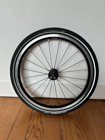 Tweedehands Brompton 16 pouces aluminium 2023 bike — afbeelding 2 van 8