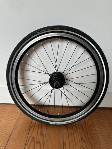 Tweedehands Brompton 16 pouces aluminium 2023 bike — afbeelding 4 van 8