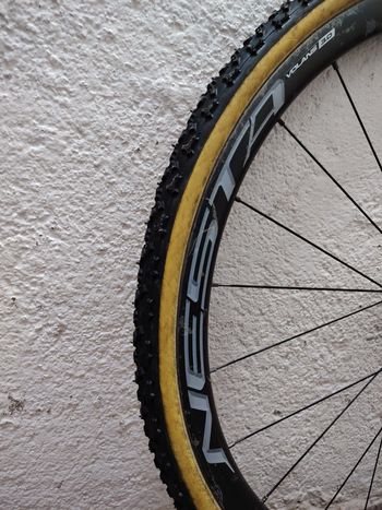 Used Alpinestars Volans 3.0 Carbon Wheelset bike — image 2 of 3