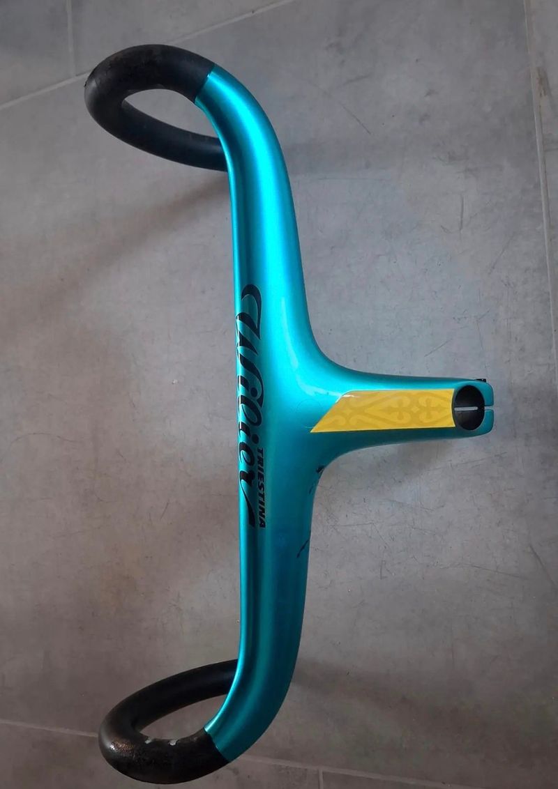 Used Wilier 0-Bar Integrated Carbon Handlebar 2026 Cockpit