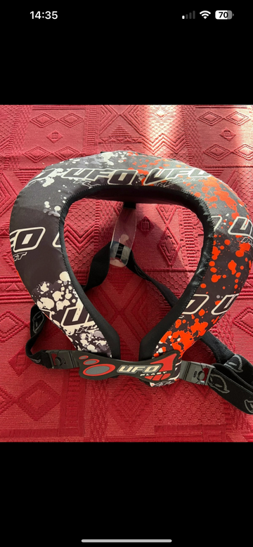 Used UFO Plast Bulldog Neck Support Wintersport Accessories