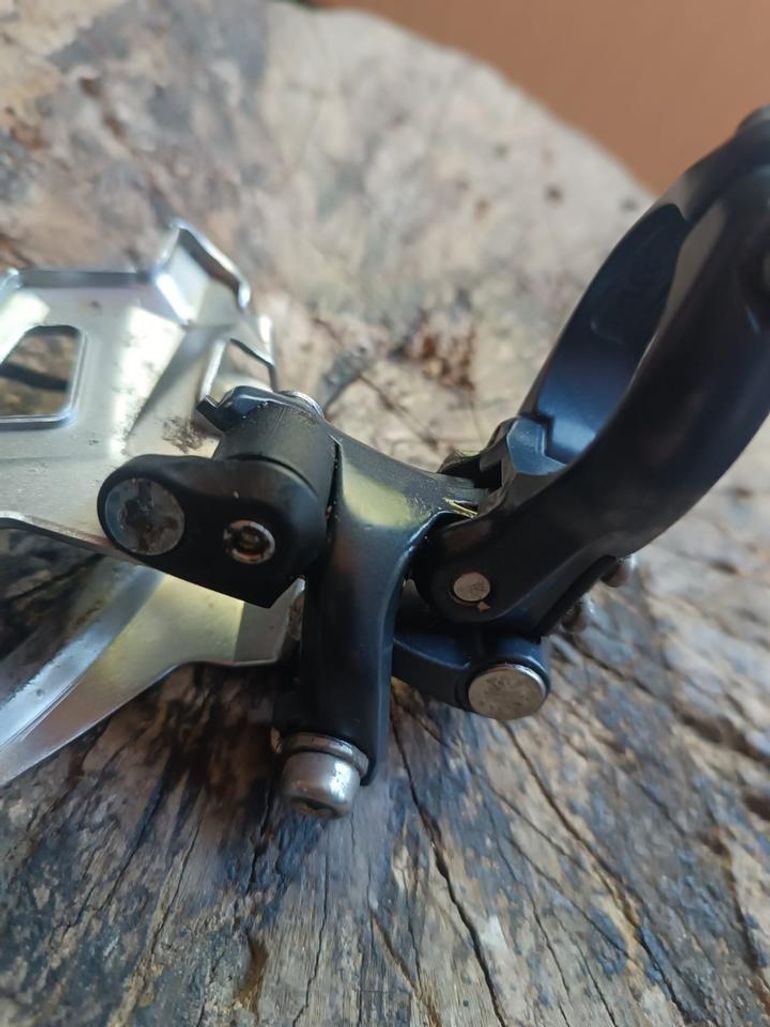 Used Shimano Deore LX FD-M571 bike — image 4 of 5