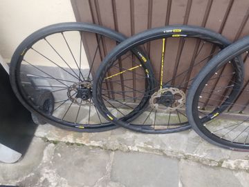 Used Mavic ksyriun bike — image 5 of 5