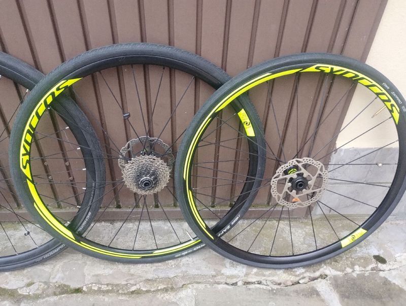 Used Mavic ksyriun bike — image 2 of 5