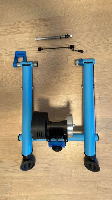 Used Tacx Trainer 2022 bike — image 2 of 4