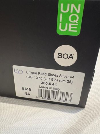 Used Q36.5 Unique Road Shoes Silver 2024 bike — image 4 of 4