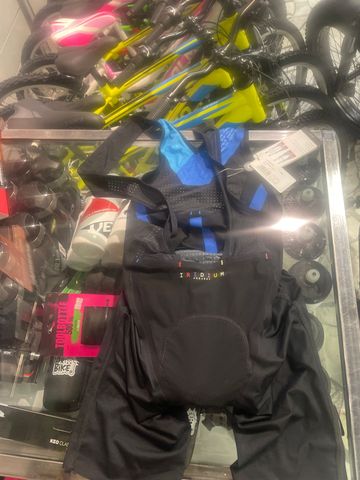 Used Dotout backbone bob short Cycling Clothing