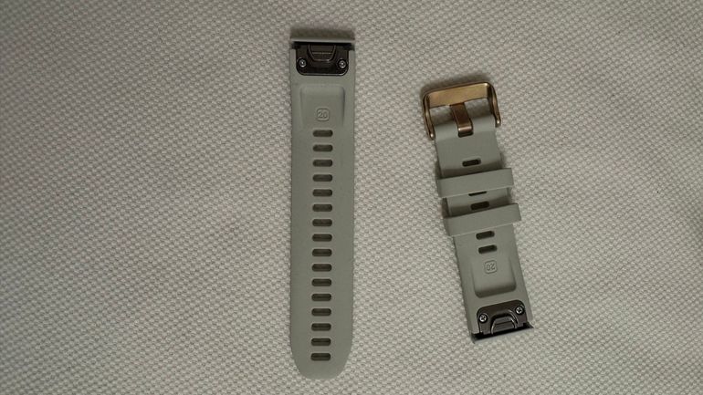 Used Garmin Replacement Silicone Watch Strap 20mm 2026 bike — image 2 of 3