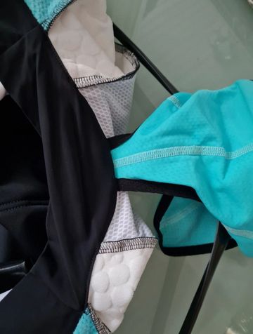 Used Assos iJ.pompaDour S7 Jacket 2022 bike — image 9 of 17