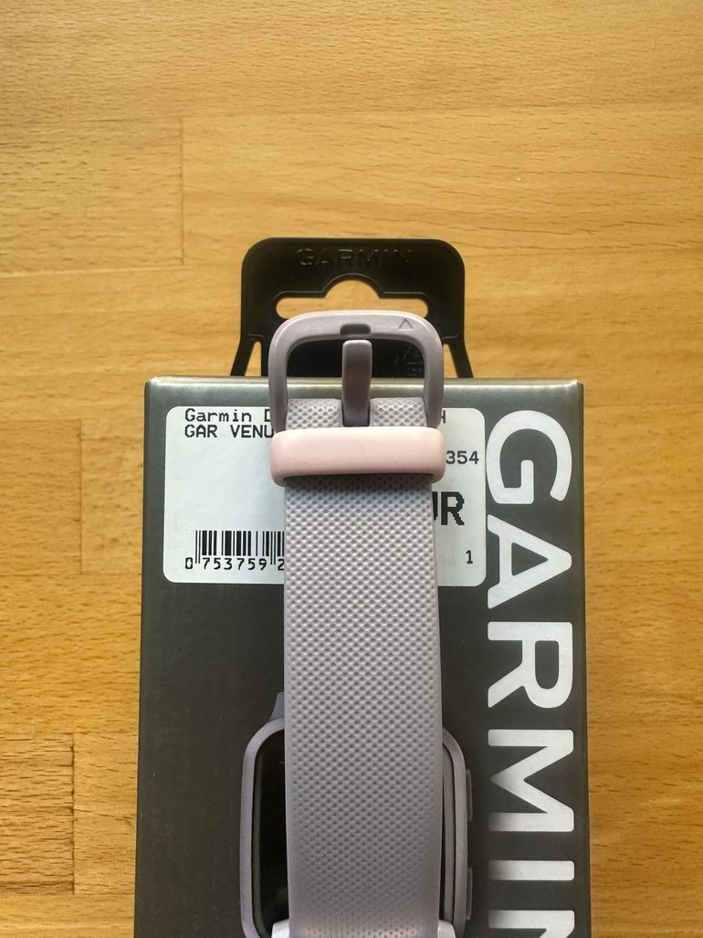 Used Garmin Venu GPS Smartwatch bike — image 5 of 7
