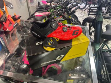 Used Gaerne Carbon g.stilo + Cycling Shoes