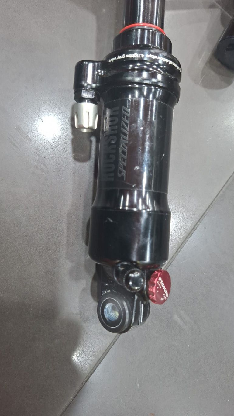 Used RockShox Brain Air-Sprung Rear Shock with Autosag 2020 bike — image 7 of 10