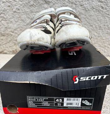 Used Scott Scarpe Ciclismo Strada EU 45 bike — image 2 of 3