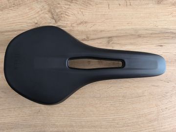 Fizik Antares Vento R5 140mm 2026 Saddles & Seatposts usato