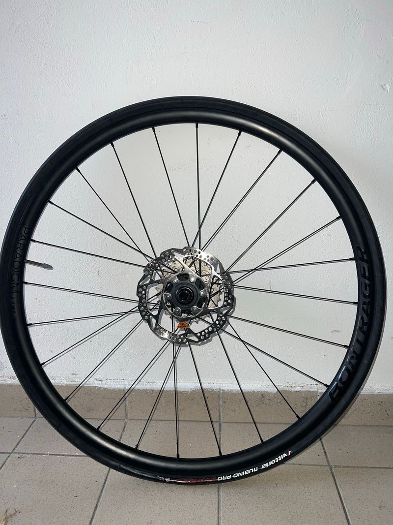 Used Bontrager Paradigm Comp TLR Disc 2023 Wheels