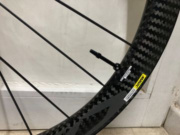 Brugt Mavic Cosmic Pro Carbono Disco UST 2020 bike — billede 17 af 23