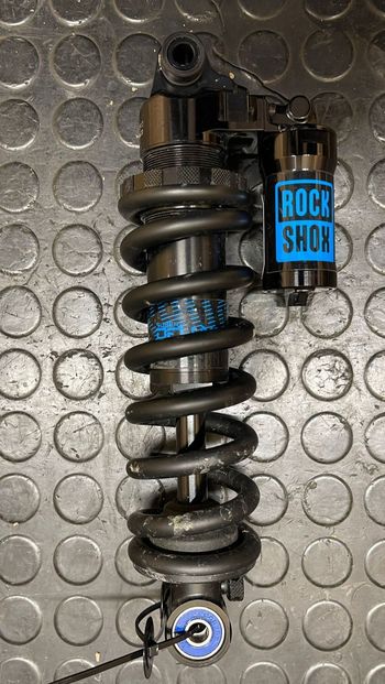 RockShox, Super Deluxe Select +230x62.5+ Coil Spring 500lbs