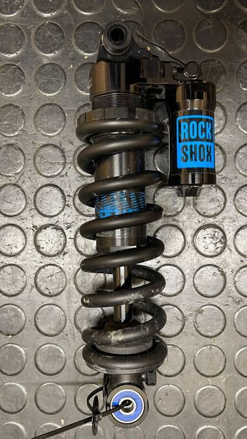 Tweedehands RockShox Super Deluxe Select+ Coil 230x62.5 2025 Rear Suspension