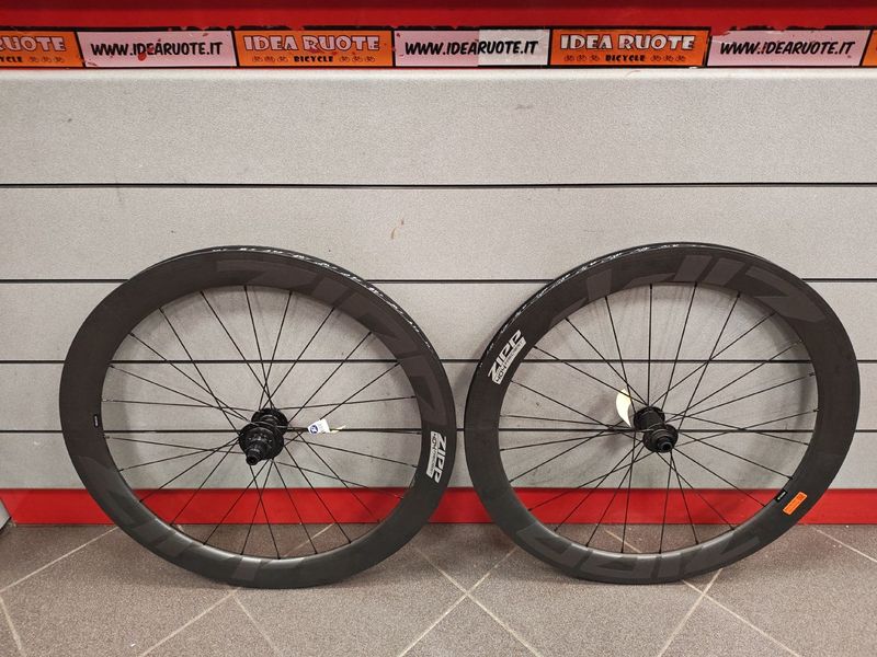 Used Zipp 404 Firecrest Tubeless Disc B1 Rear 2024 Wheels