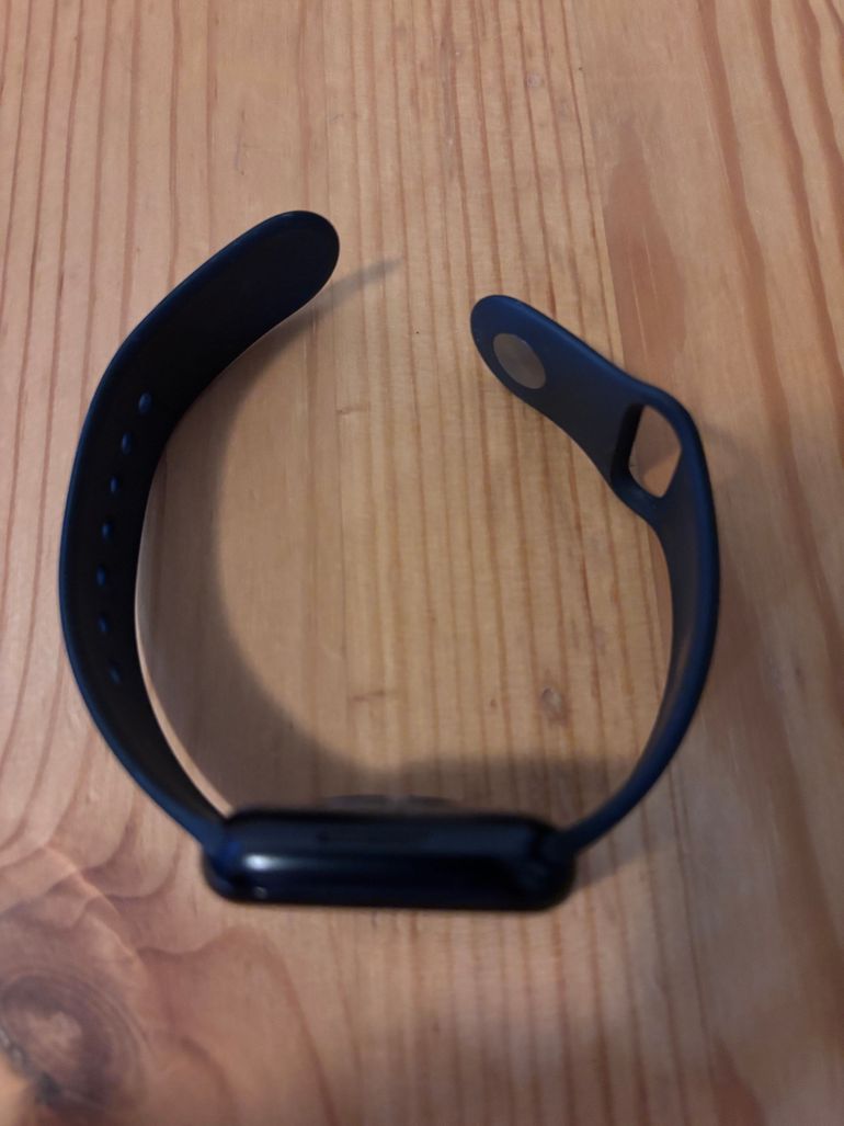 Used apple Watch Series GPS 41mm 2024 bike — image 5 of 6